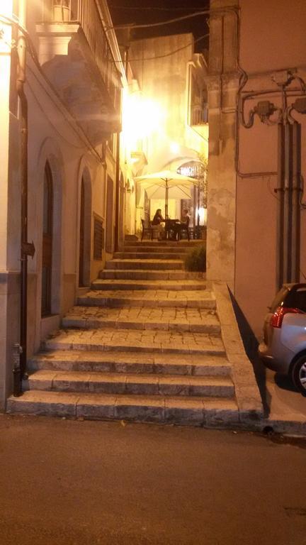 L'Arco Di Coffa Hotel Ragusa Kültér fotó